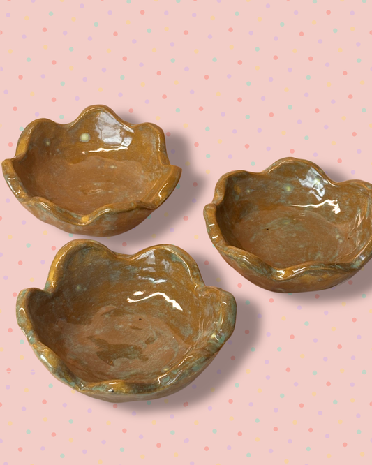 Bol Mic în Formă de Floricică